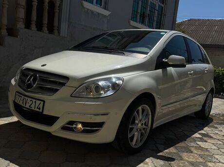 Mercedes B 170