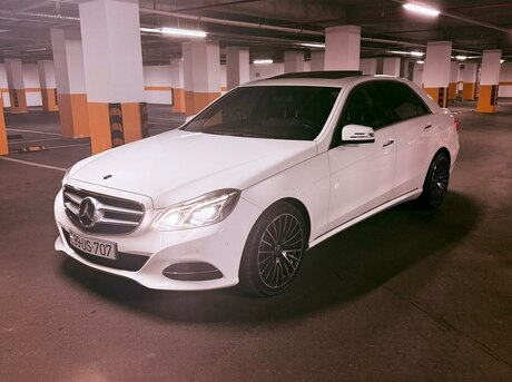 Mercedes E 220