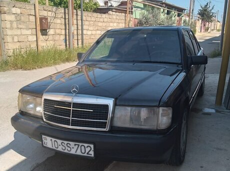 Mercedes 190