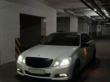 Mercedes E 250