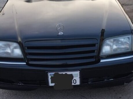 Mercedes C 230