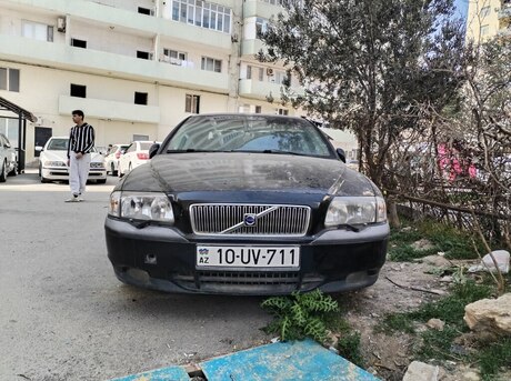 Volvo S80