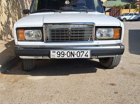 LADA (VAZ) 2107