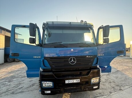 Mercedes Axor 1843