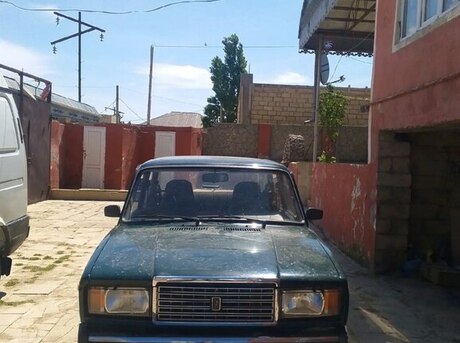 LADA (VAZ) 2107