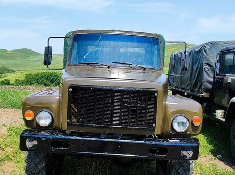 GAZ 3308