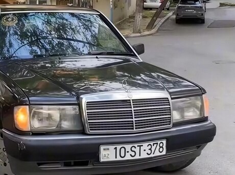 Mercedes 190
