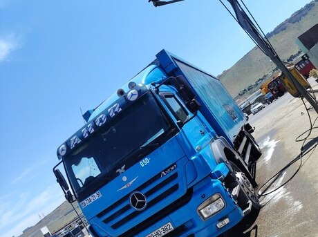 Mercedes Axor 1829