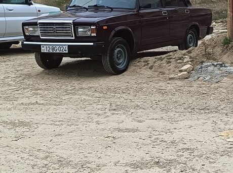 LADA (VAZ) 2107