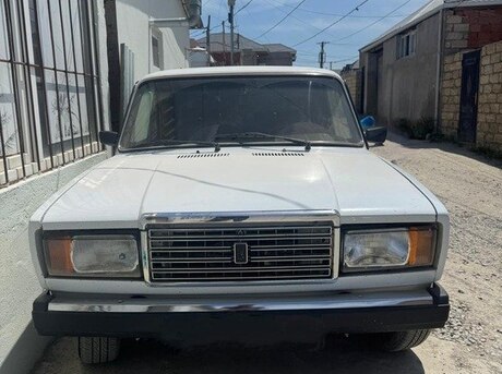 LADA (VAZ) 2107