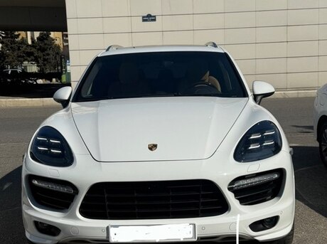 Porsche Cayenne GTS