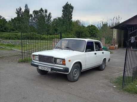 LADA (VAZ) 2107