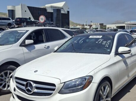 Mercedes C 300