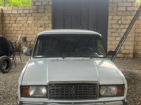 LADA (VAZ) 2107