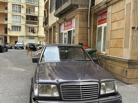 Mercedes 280 E