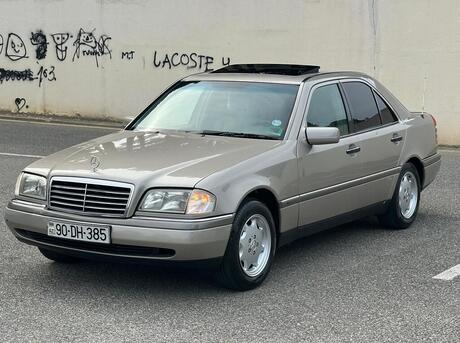 Mercedes C 230