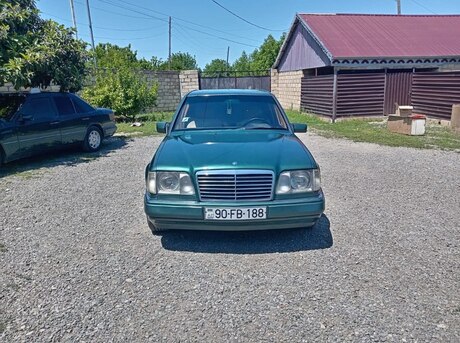 Mercedes 300 D