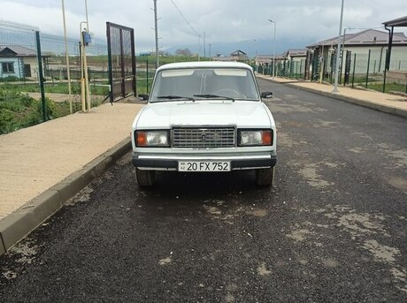 LADA (VAZ) 2107