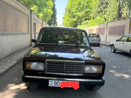 LADA (VAZ) 2107