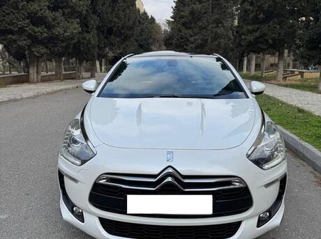 Citroen DS5
