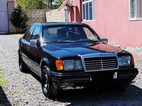 Mercedes 300 D