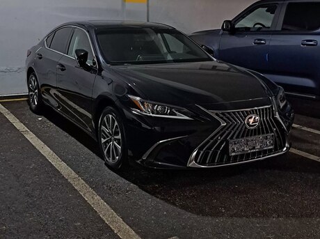 Lexus ES 200