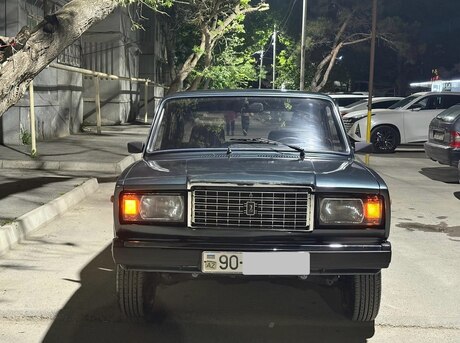 LADA (VAZ) 2107