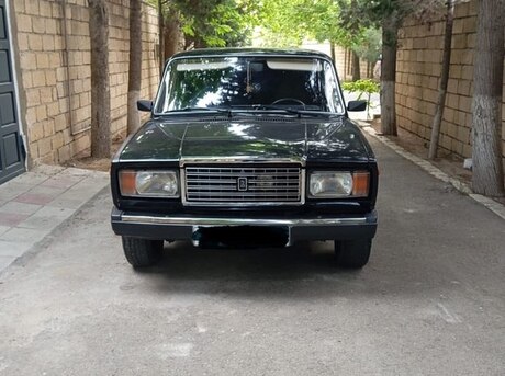 LADA (VAZ) 2107
