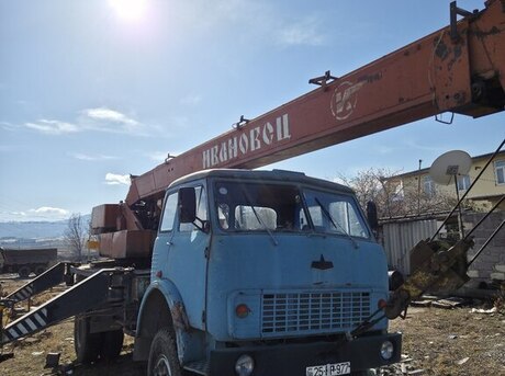MAZ 3577