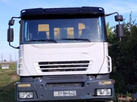 Iveco Trakker