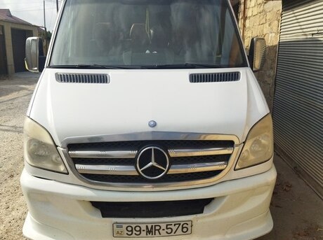 Mercedes Sprinter 318