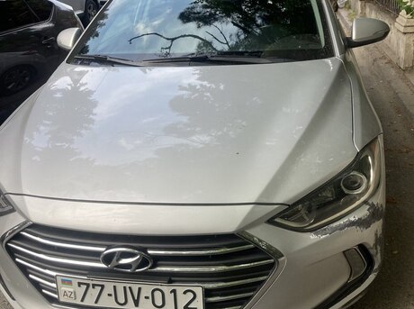 Hyundai Elantra