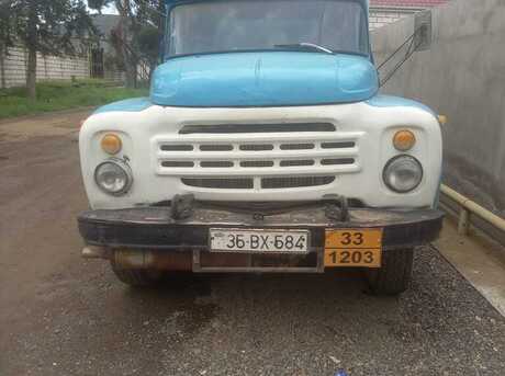 ZIL 130