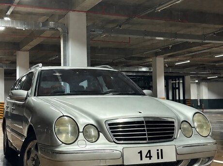 Mercedes E 240