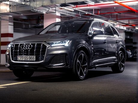 Audi Q7