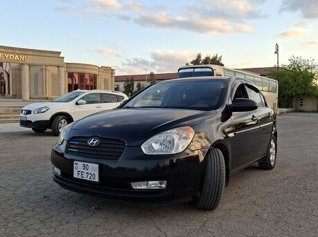 Hyundai Accent