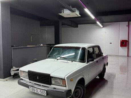 LADA (VAZ) 2107