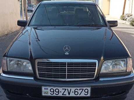 Mercedes C 230