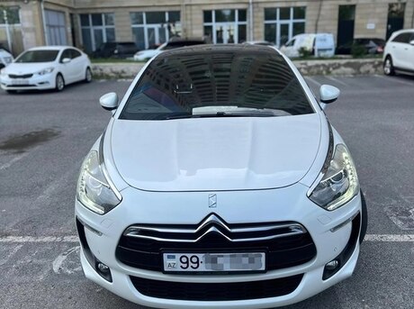 Citroen DS5
