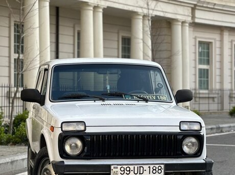 LADA (VAZ) Niva