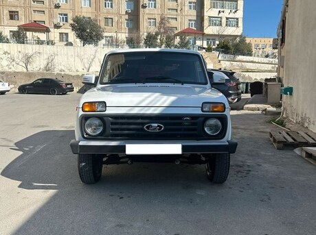 LADA (VAZ) Niva