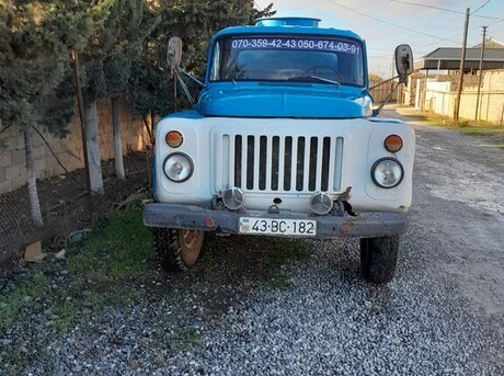 GAZ 53
