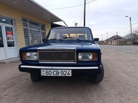 LADA (VAZ) 2107