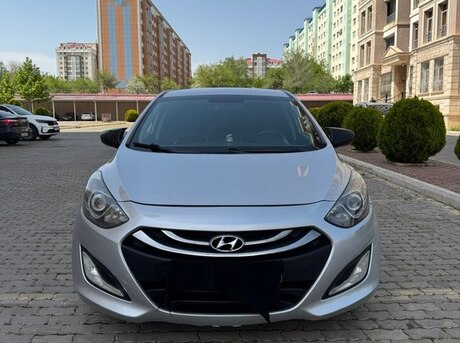 Hyundai Elantra GT