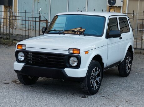 LADA (VAZ) Niva