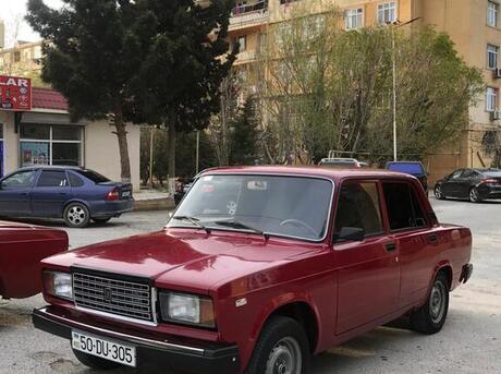 LADA (VAZ) 2107