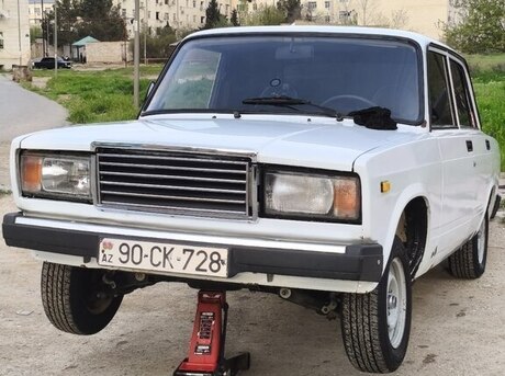 LADA (VAZ) 2107
