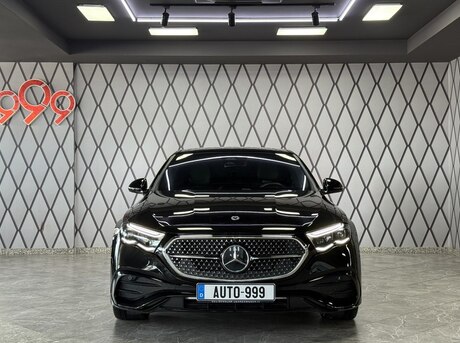 Mercedes E 300 e