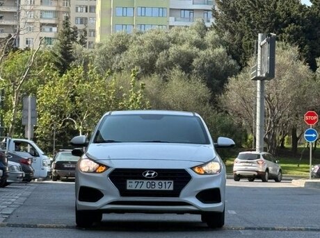 Hyundai Accent