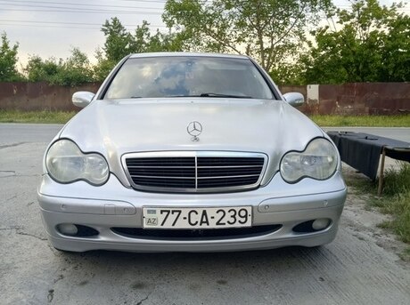 Mercedes C 180
